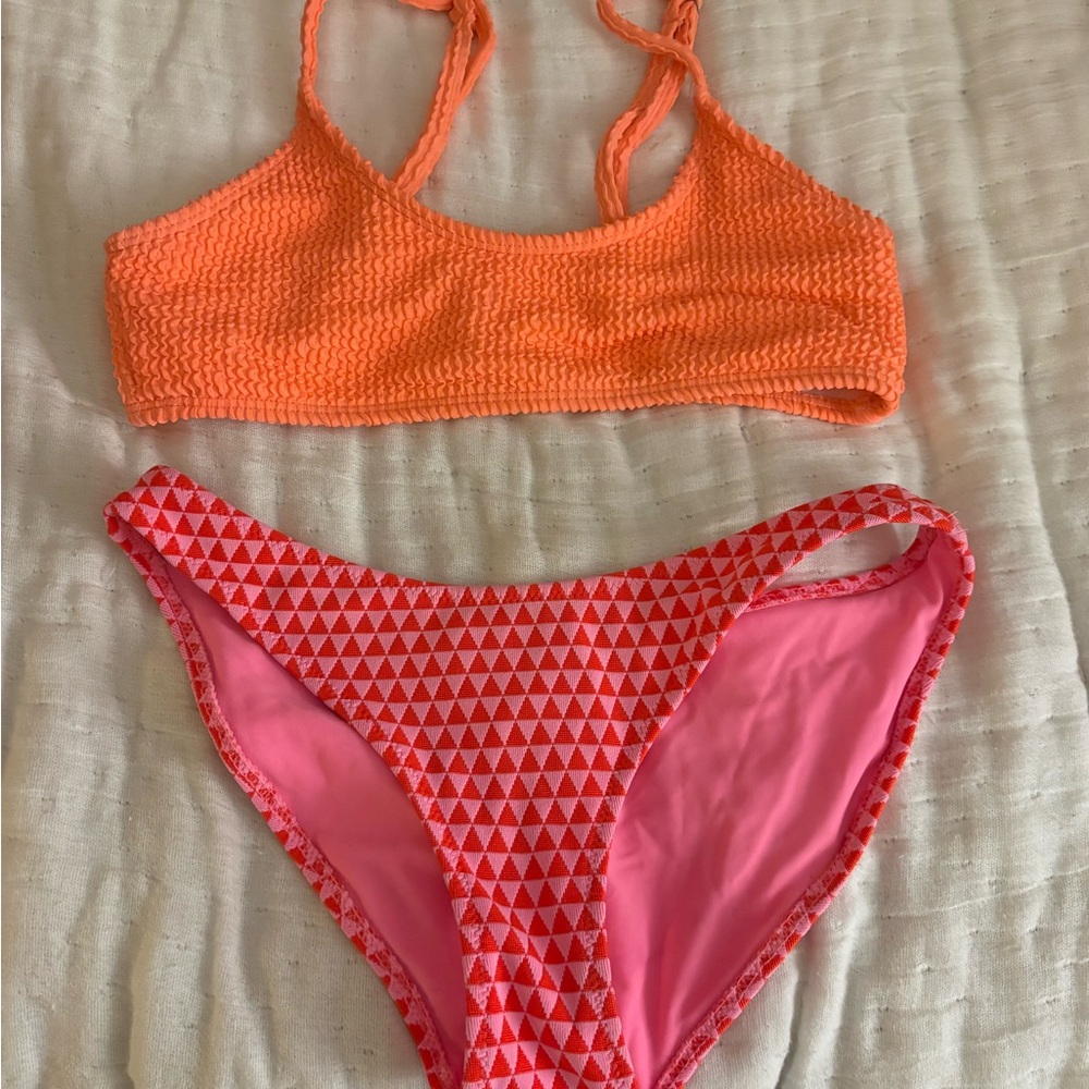 triangl bottems with target top set